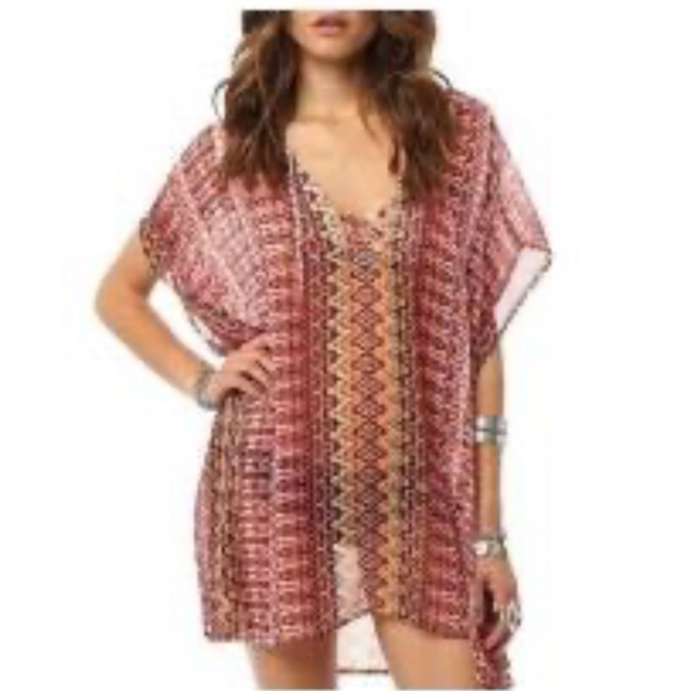 NWT 🌸 O’Neill Tallulah Swim Coverup size Small
